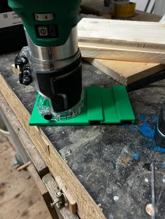 milling aid for Hikoki Trimmer M1808DA on Festool guide rail
