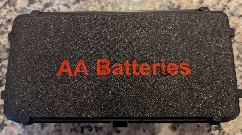 48_AA_Battery_Case_with_Labeled_Lid
