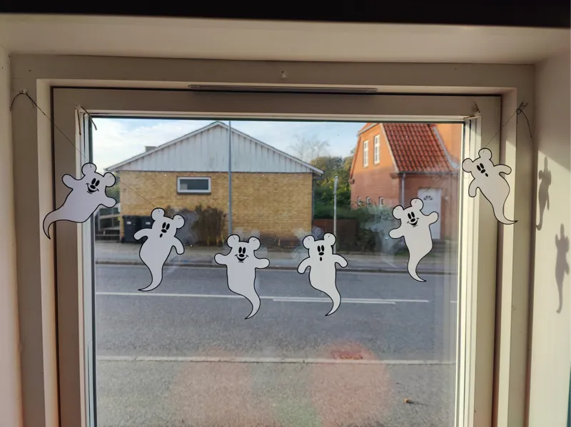 Mickey Ghost Garland