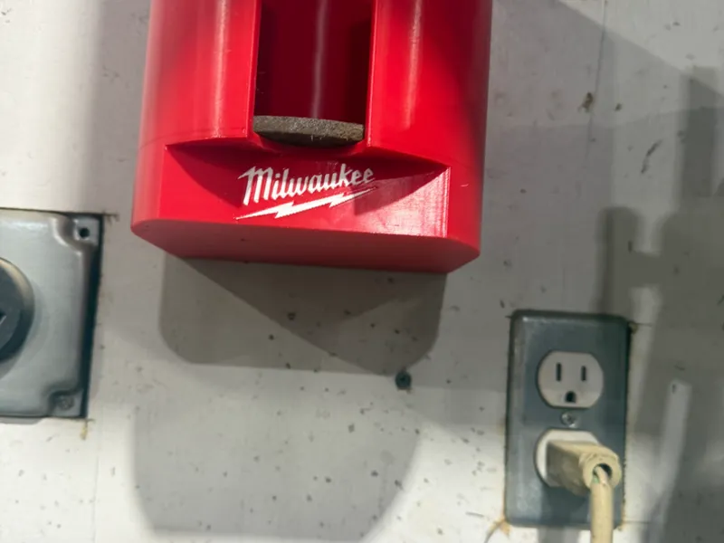 milwaukee grinding wheel holder both packout /wall