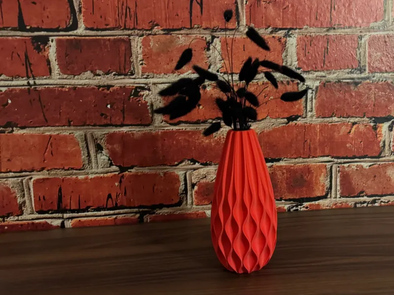 Jarrón - Die Vase - Curved Vase