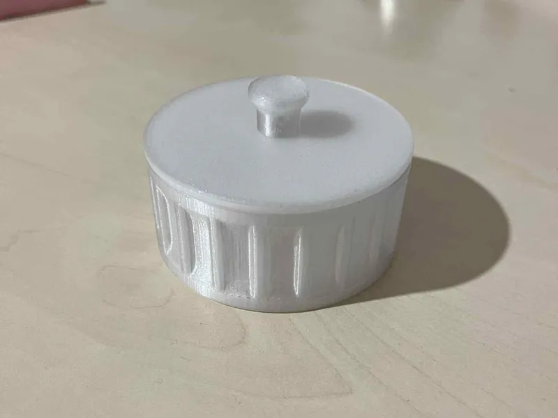 Container with lid