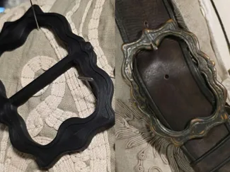 Will Turner golden belt buckle