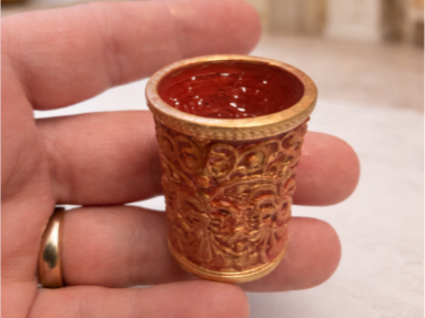 Mini Desk Trash Bin – Baroque Style