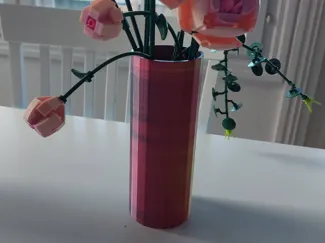 Single colour vase (flowers not included)