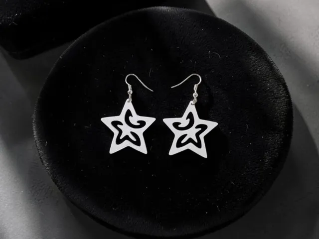 Mystic star earrings