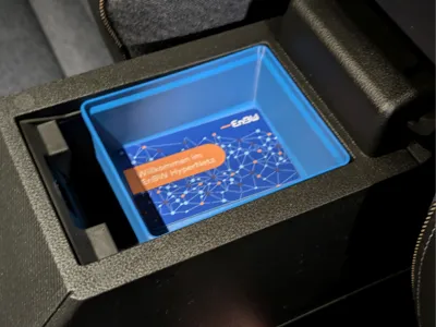 Renault 5 e-tech Center Console Storage
