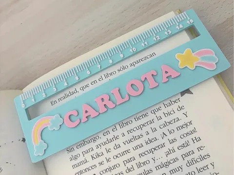 Accesorio de taller: Guía lectura Regla Personalizable Nombre Arcoiris — referencia de MakerWorld