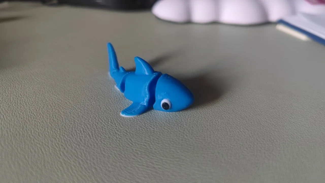Cute flexi Shark - Easy Print | No Supports No ASM view 3