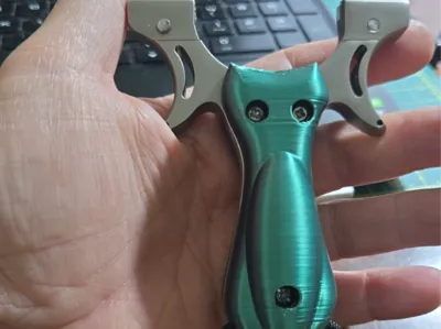 Scales for a classic chinese slingshot 