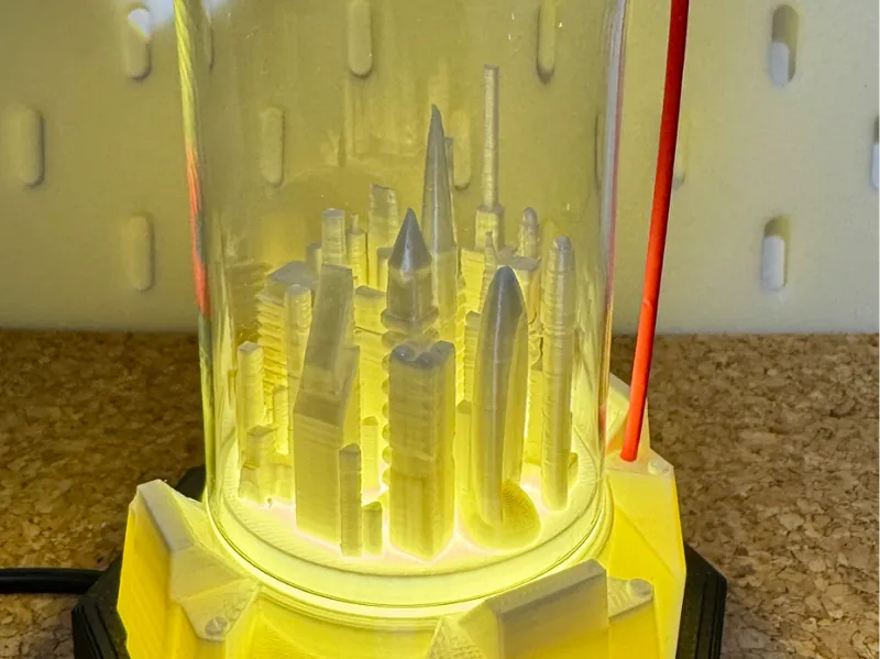 Superman Bottle city of Kandor