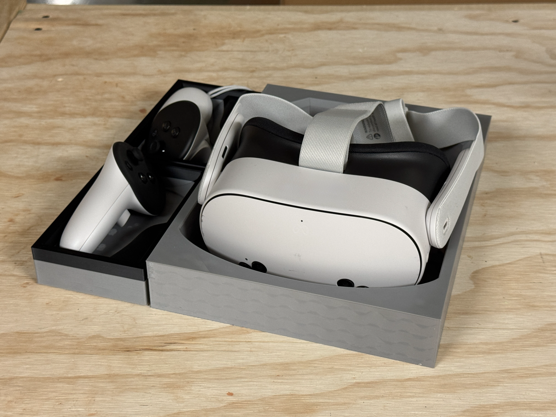 Meta Quest organizer for IKEA ALEX Drawers