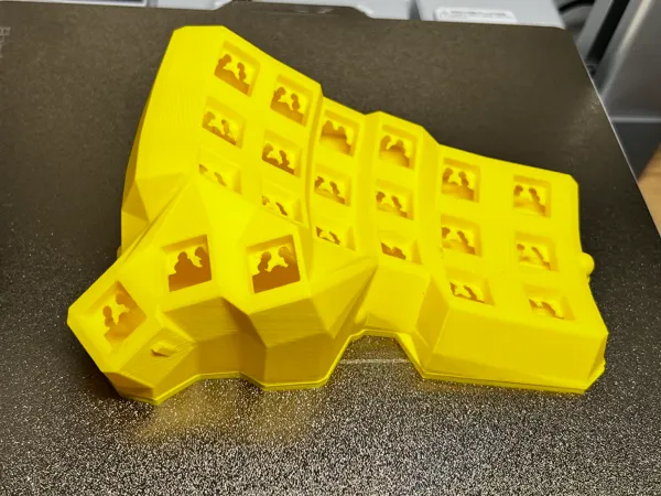 https://makerworld.bblmw.com/makerworld/model/US10af185151aa23/design/2024-12-18_a343e156e726d.png