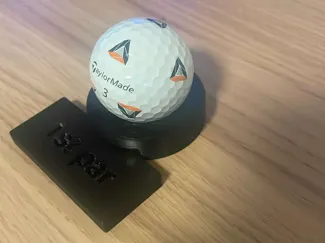 Golf ball holder trophy 1st par