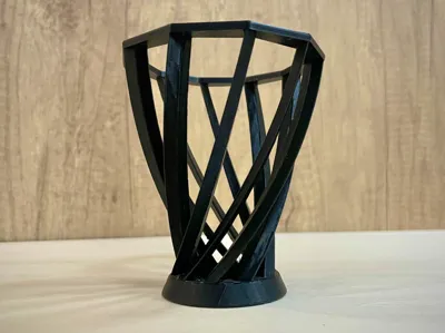 Distortion 0 (Pen holder)