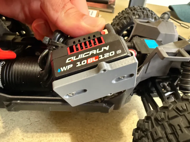 Traxxas Mini Maxx Adaptor for 10BL120 Controller