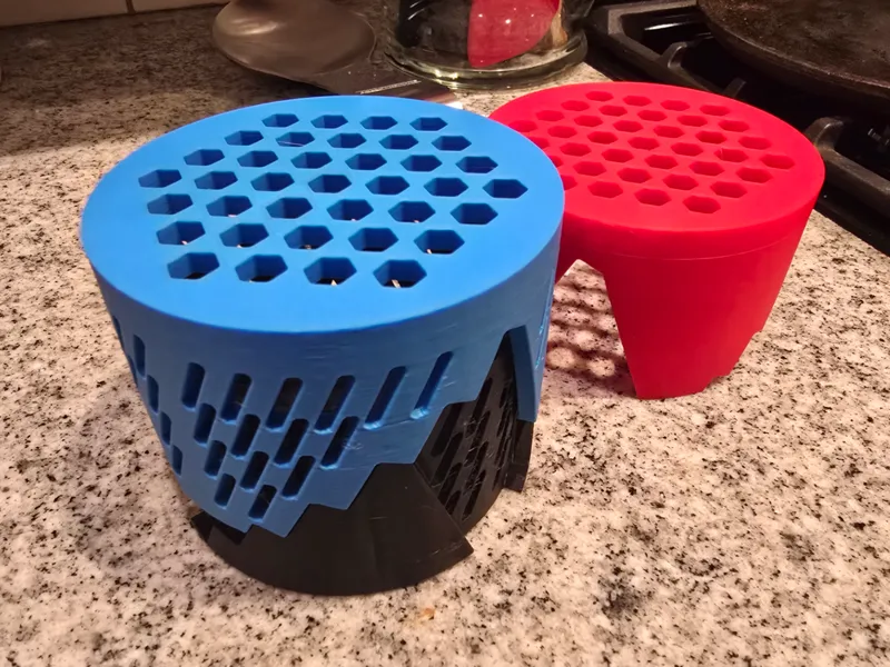 Adjustable Cup Stand
