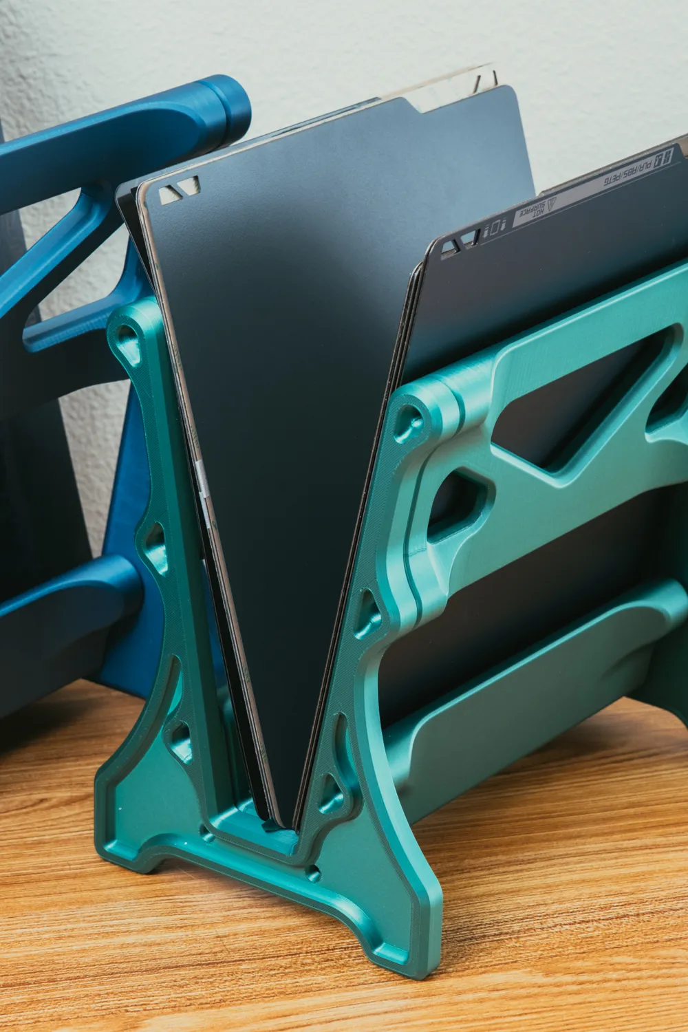 Vactor Build Plate VRack - Build Plate Holder - Free 3D Print Model - MakerWorld