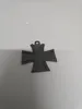 Monochromatic four-plate set with and without pendants