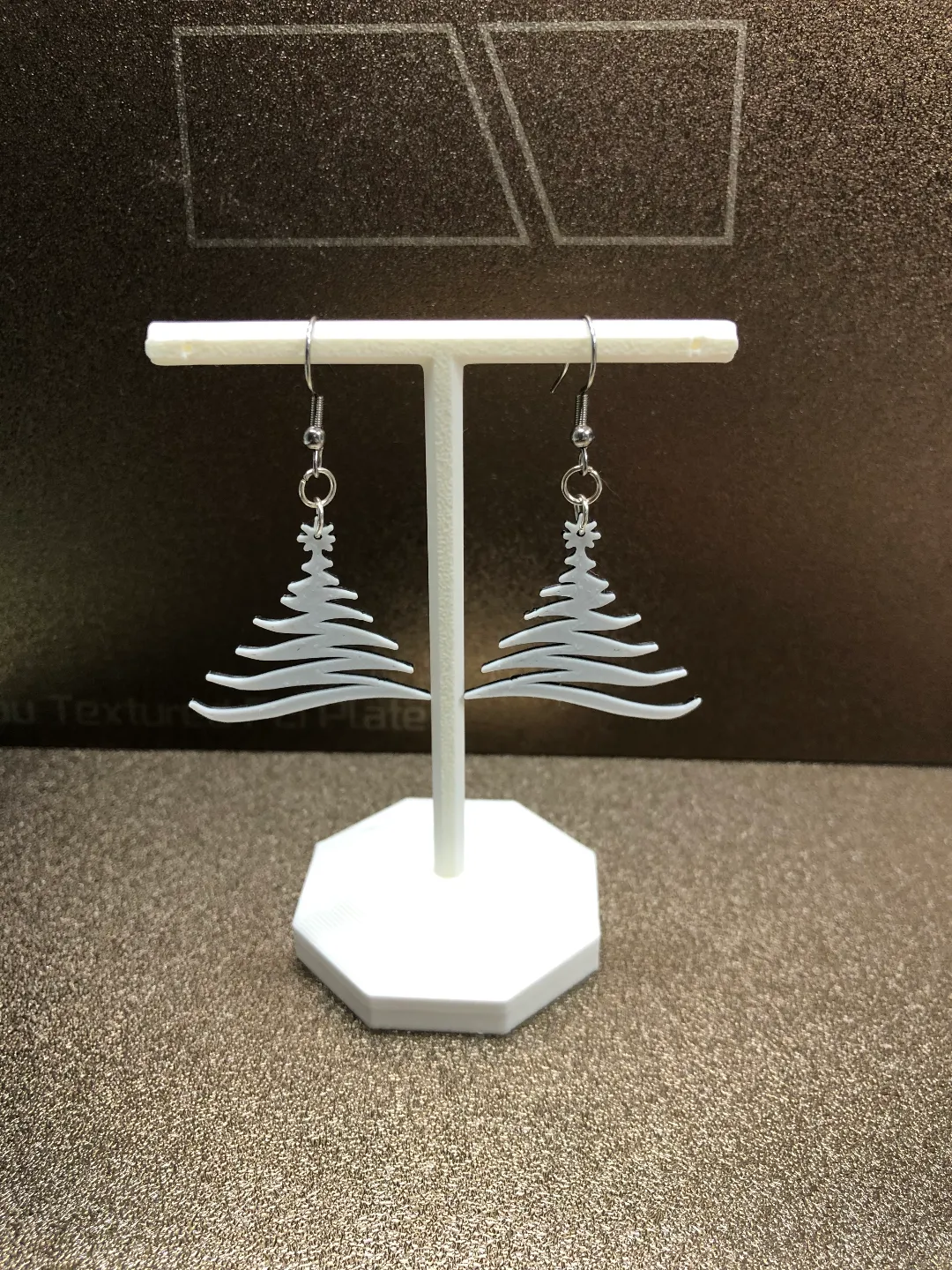 Christmas tree earrings no AMS view 2