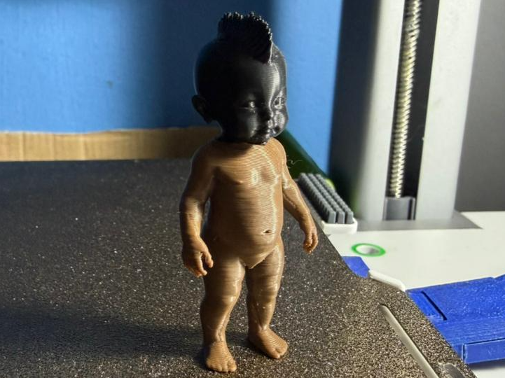 Bebé Humano Punk