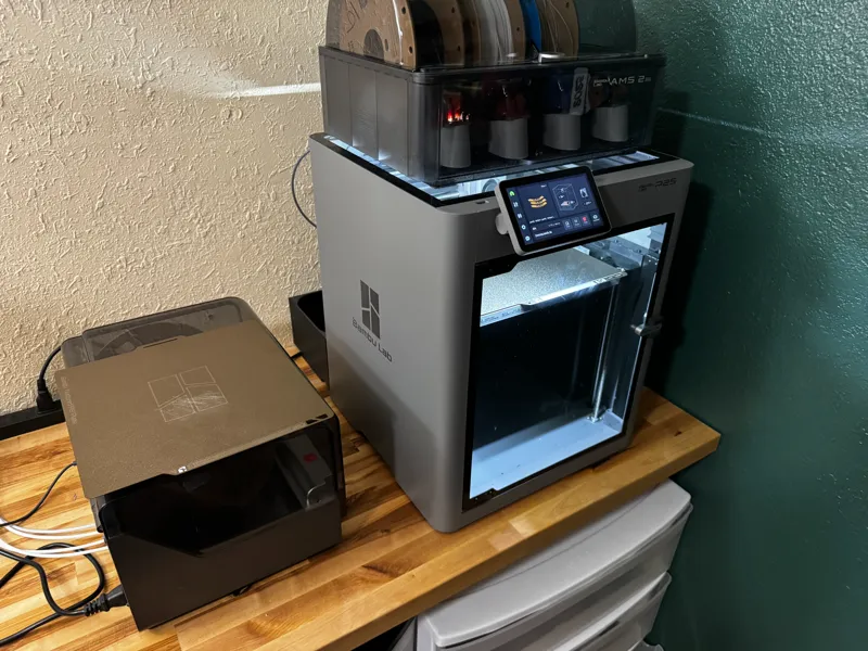 Endless Print Waste Chute