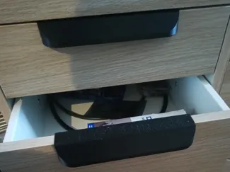 Ikea Alex (2023+) Snap-Fit handle with screw holes