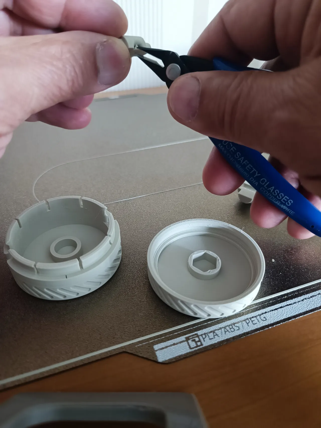 USB cable organizer view 4