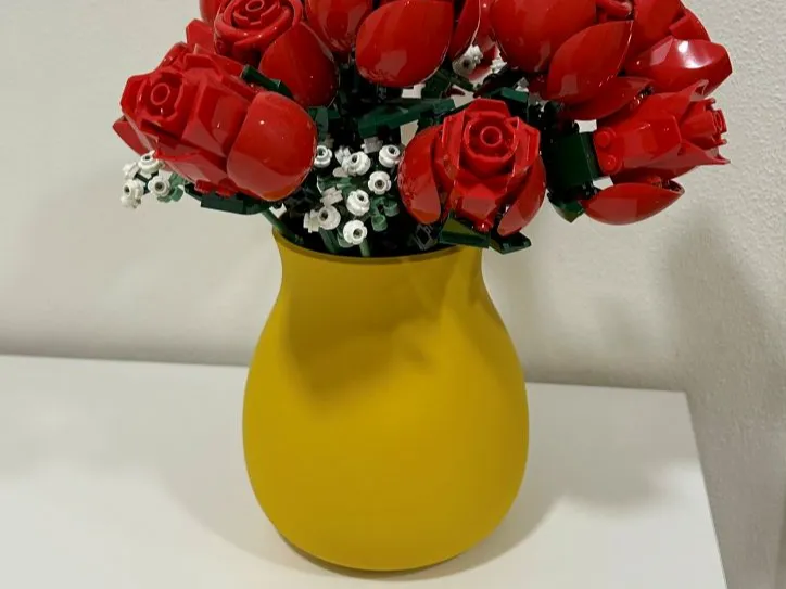 Small smooth vase
