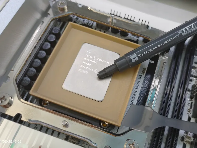 Intel 12/13/14代CPU涂硅脂防弄脏辅助工具