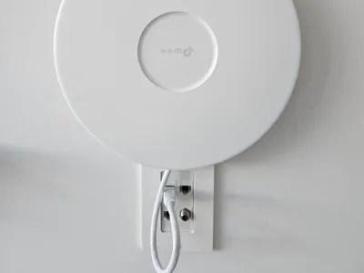TP-Link EAP 670 outlet mount single gang