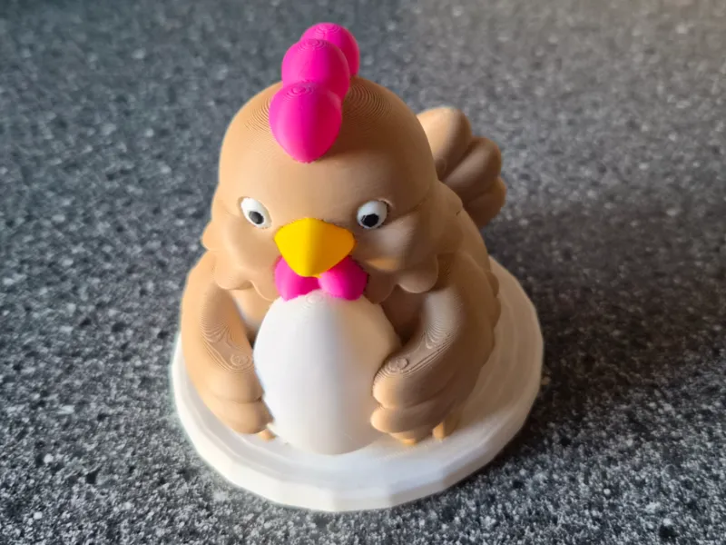 Huhn mit Ei, Osterei, Ostern