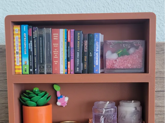 Miniverse shelf