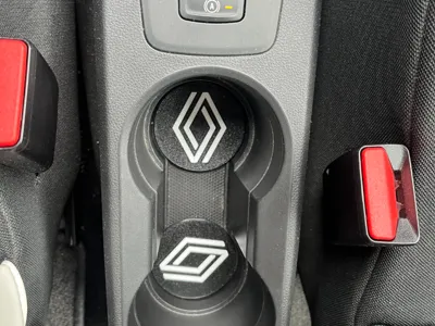 Renault - cup car decor