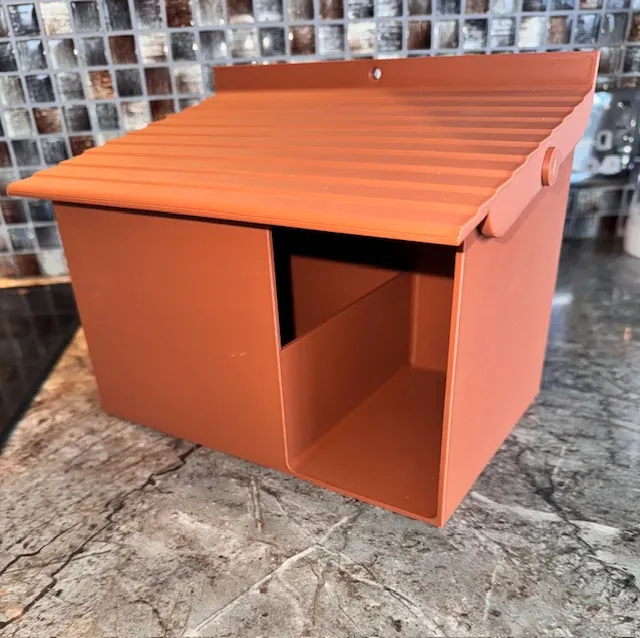 Robin nest box