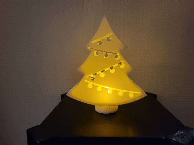 Christmas Tree Led Tealight (Balls Pattern)