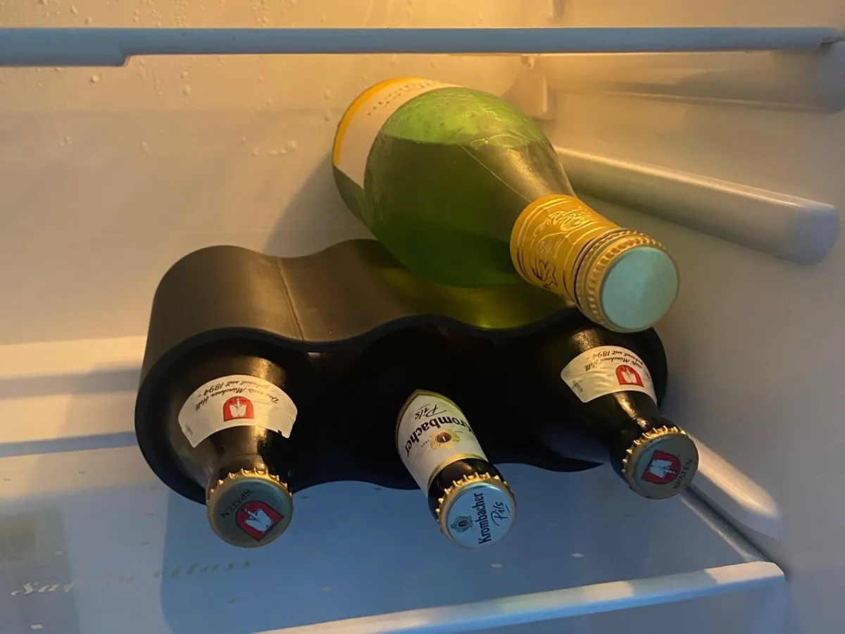 Étagère range-bouteilles et canettes empilable