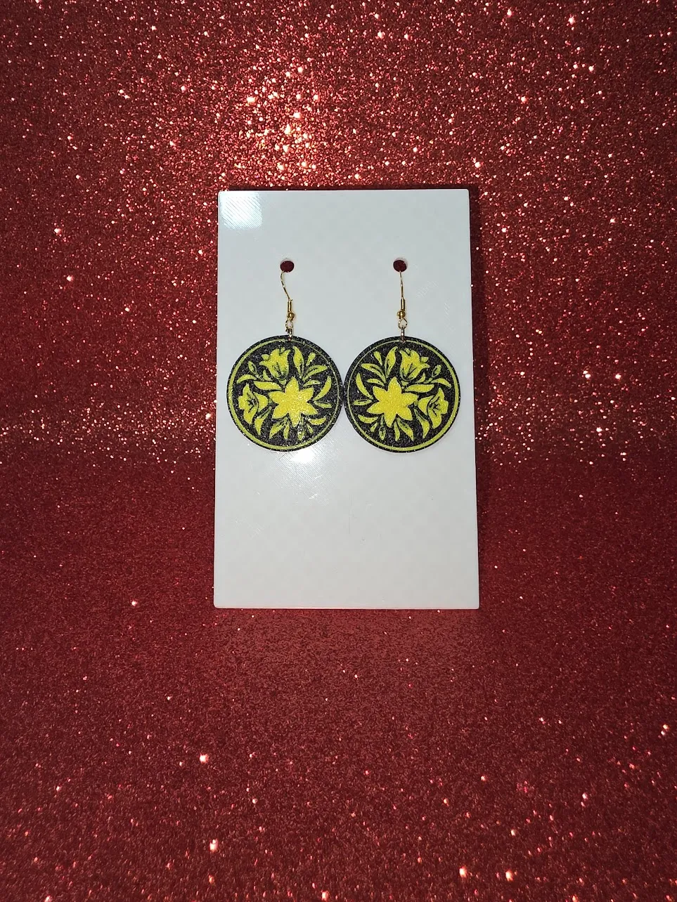 Circle flowers earrings view 2