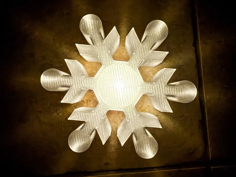 Snowflake Translucent Tea Light