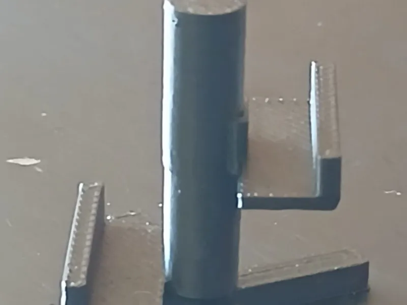 two side monitor raiser