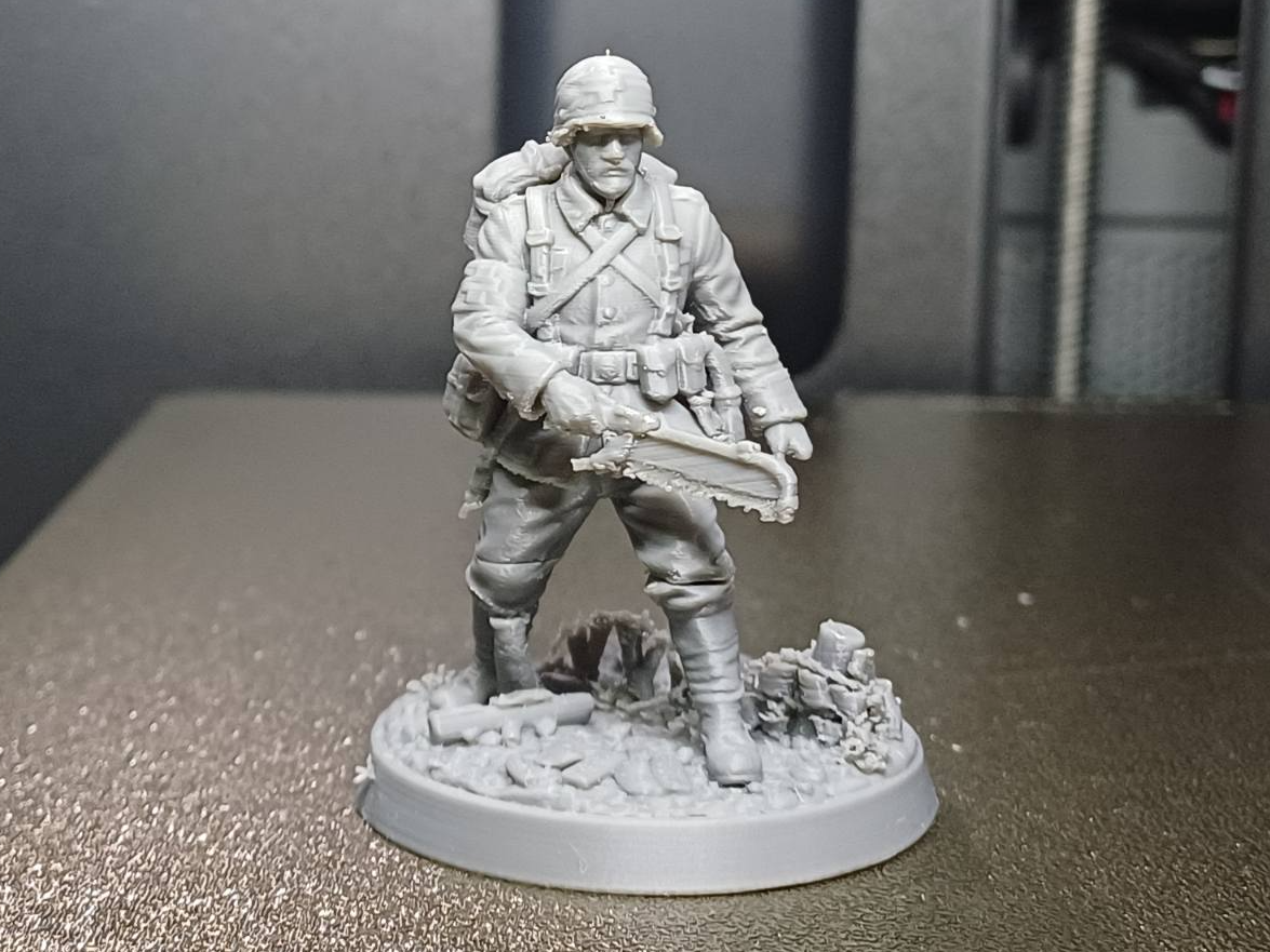 WW1 German Medic with Bonesaw