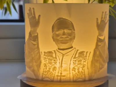 curved picture of pope Leo