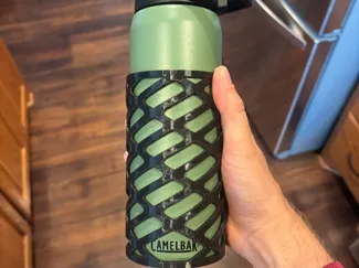 CAMELBAK 25 oz Water Bottle Skin (TPU)