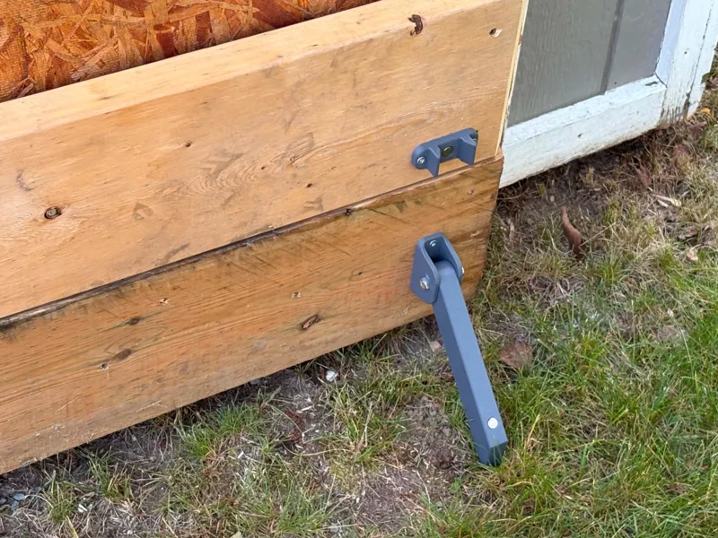 Garden Shed Doorstop - Magnetic