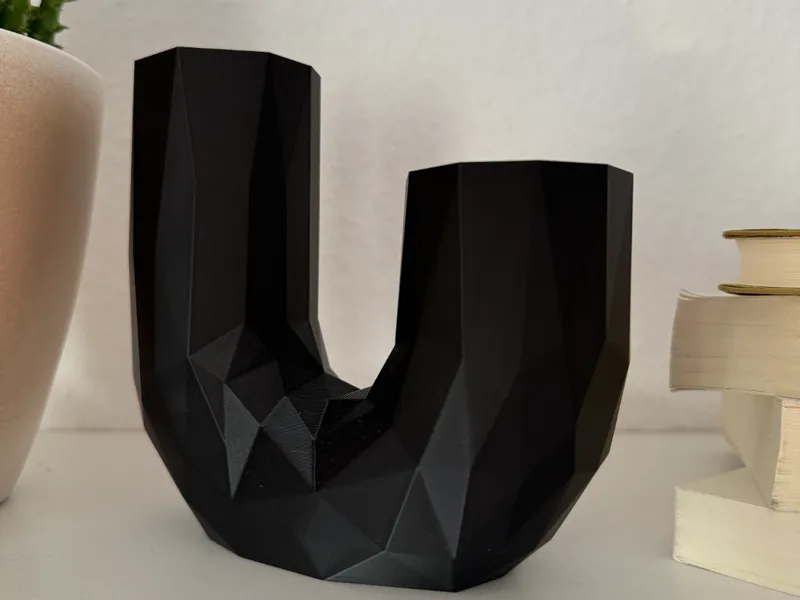 Noir Arch Vase [No Support]