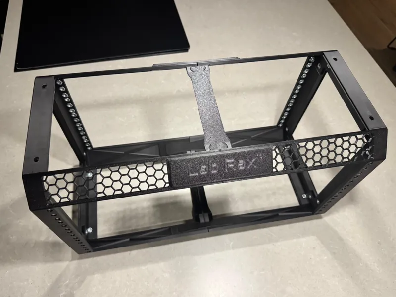 Lab Rax 19" Server rack brace set for bolted vers