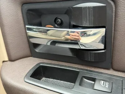 RAM 2500 4th Gen Interior Door Handle Trim