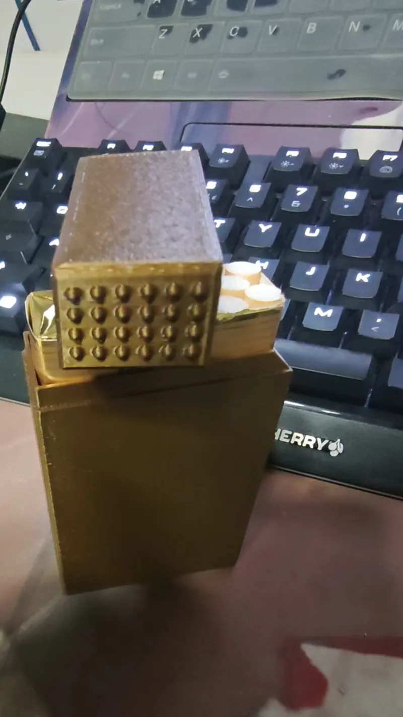Soft pack shell of cigarette case