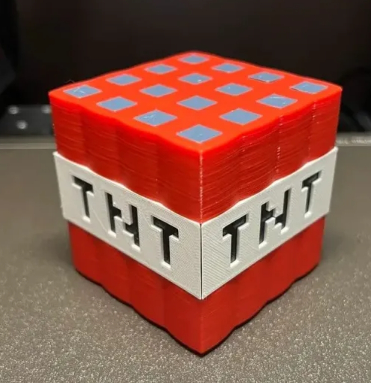 Miniatura 2 do modelo 3D 我的世界 TNT桌面垃圾桶 分件打印