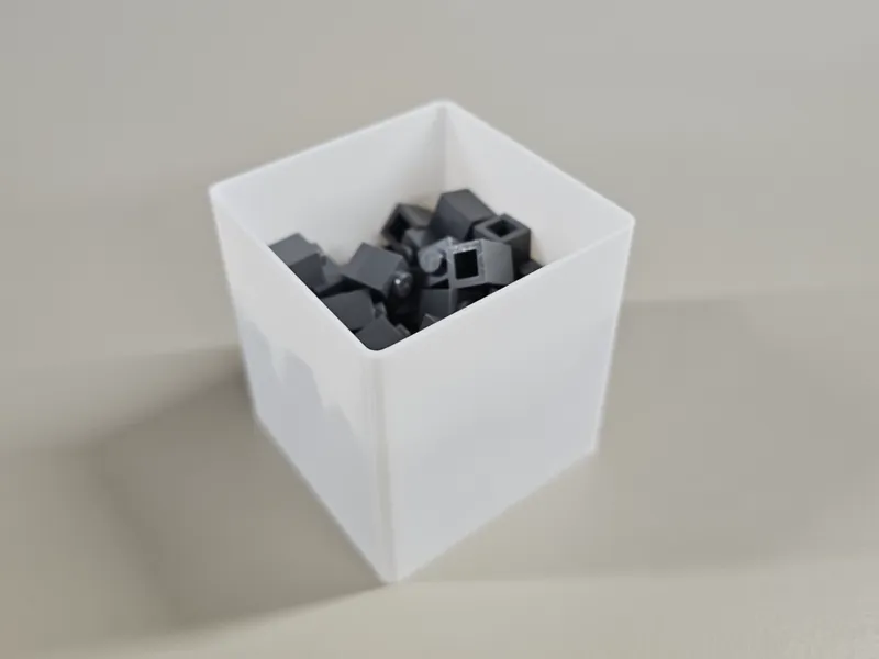 2x2 Container